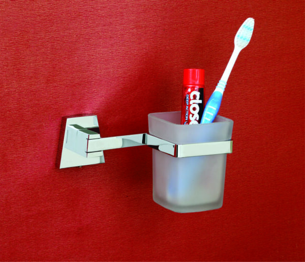 1304 Tumbler Holder